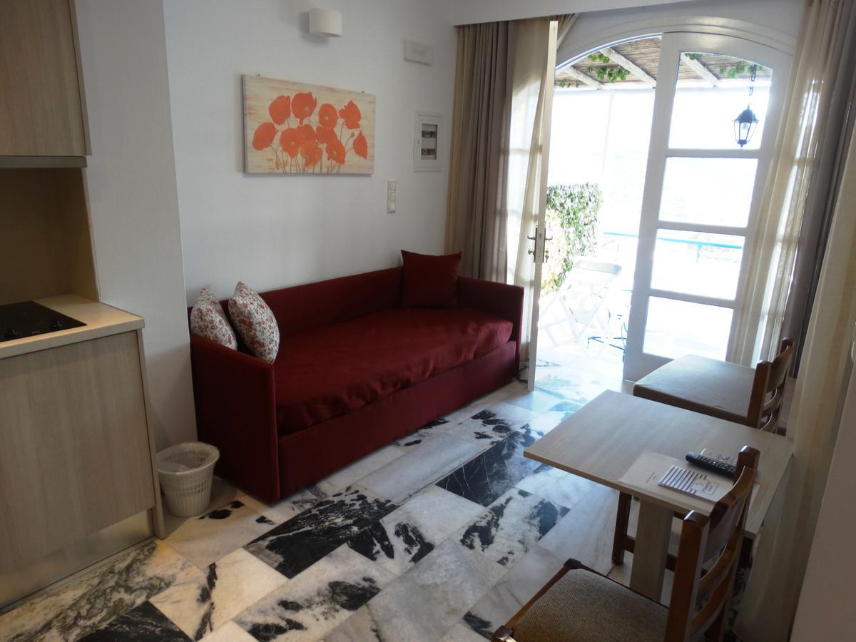 Castelopetra Aparthotel Katápola Eksteriør bilde